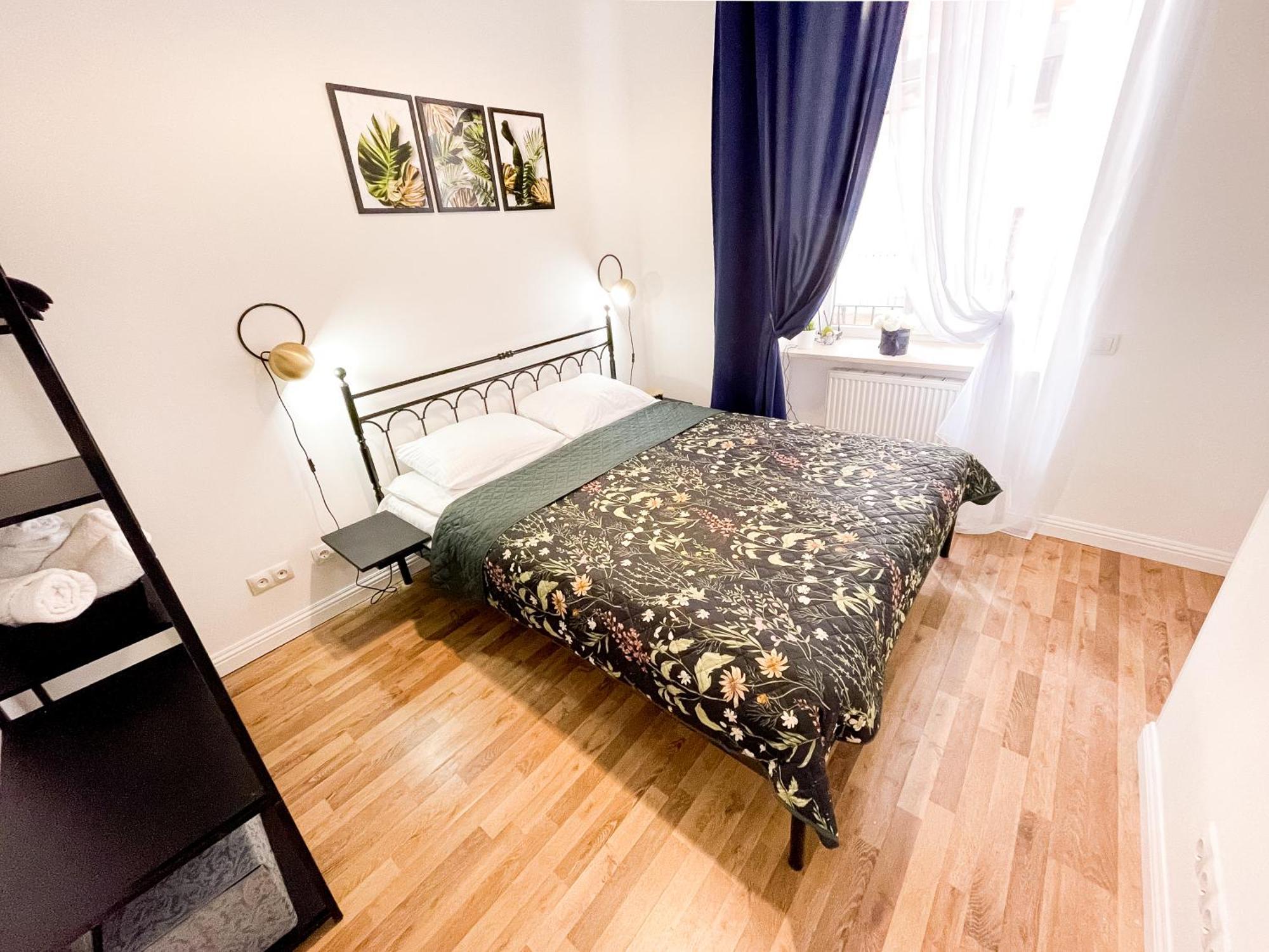 Charming Apartments In The Heart Of Lviv - Valova, Nasypna Str ภายนอก รูปภาพ